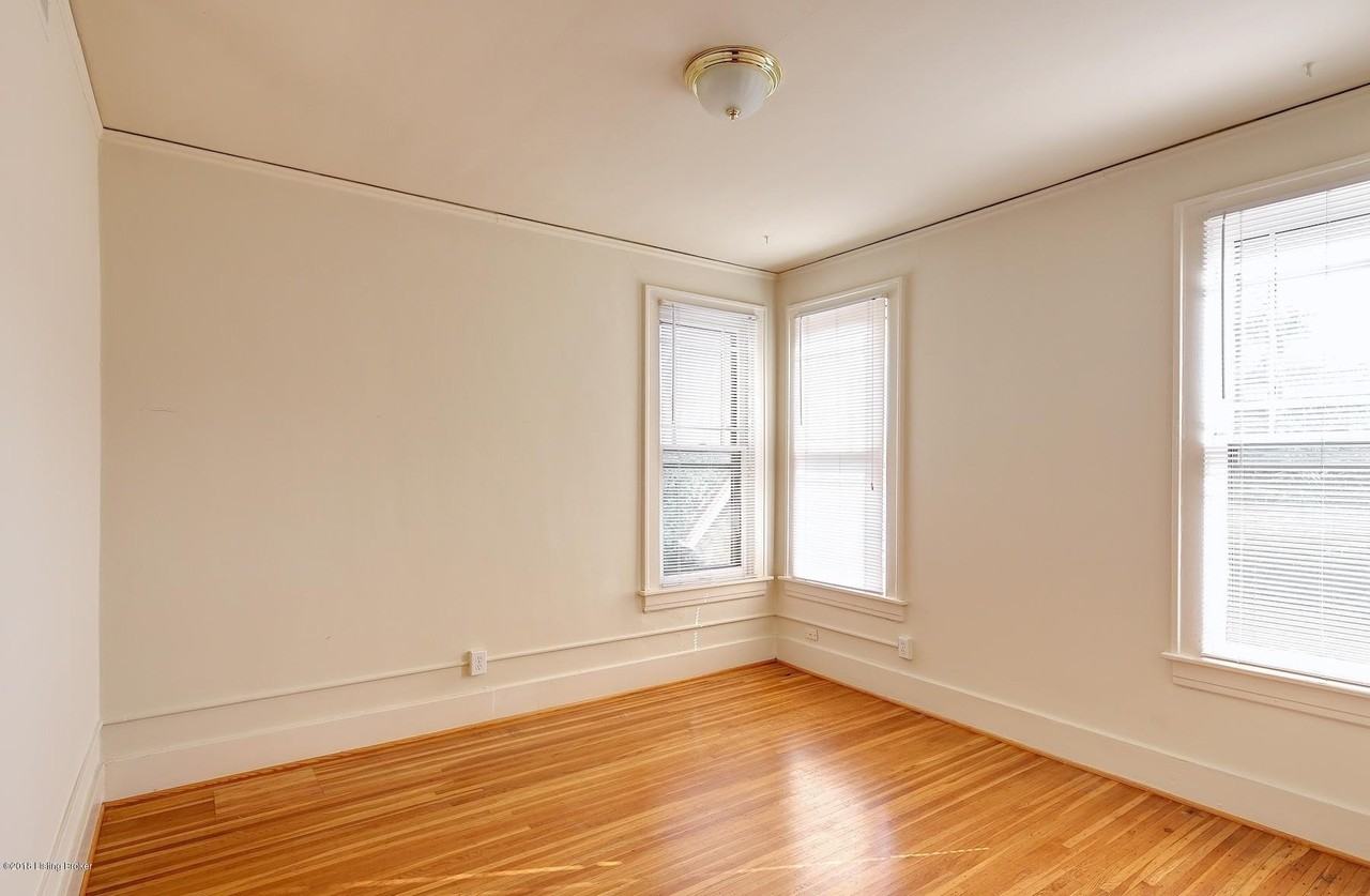 2120 Douglass Boulevard - Photo 7 of 10