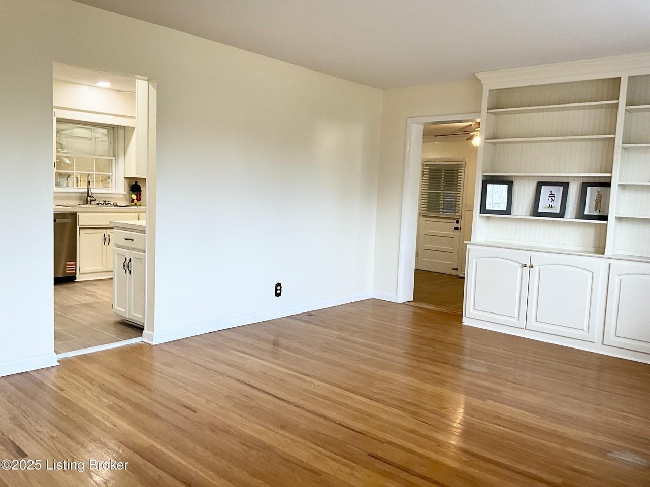 7913 Greenway Dr - Photo 6 of 29