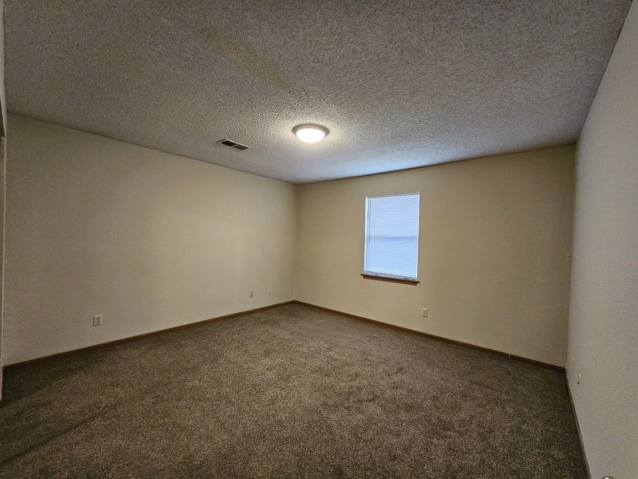 1600 8th Street Terrace #B - Photo 6 of 6