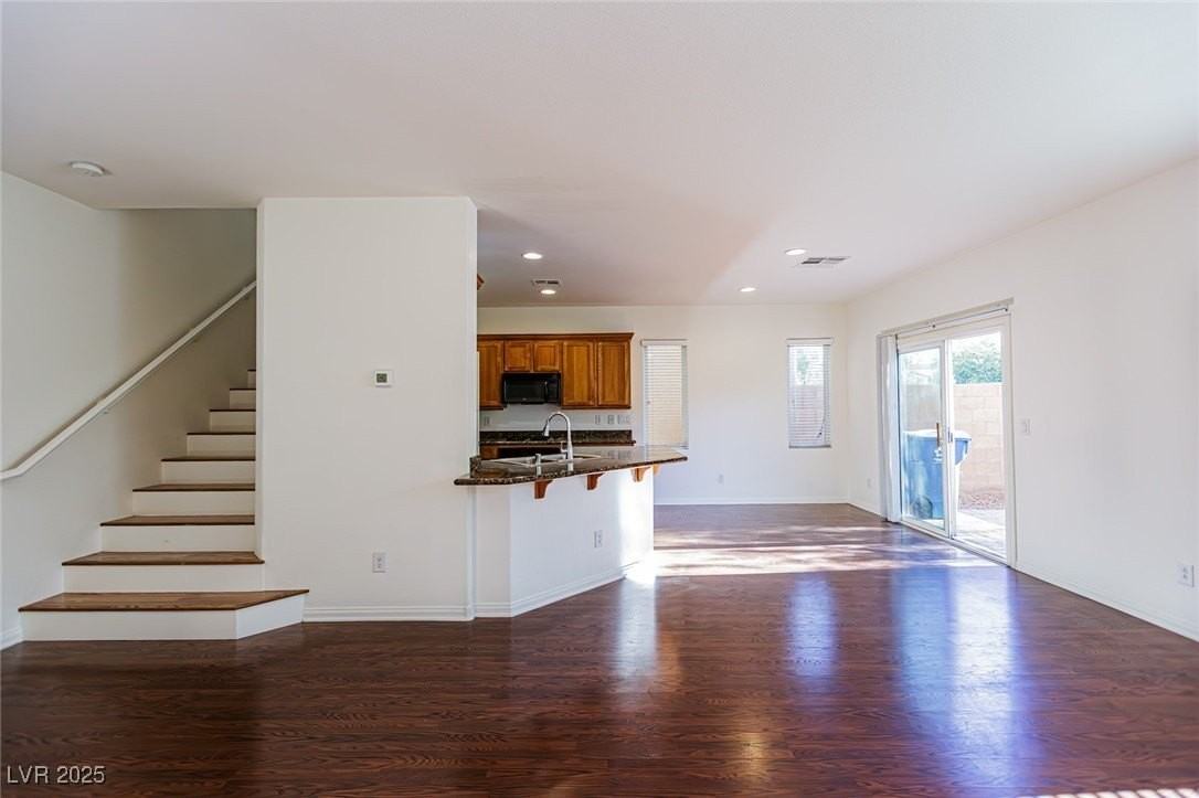 9527 Knopfler Lane - Photo 5 of 31