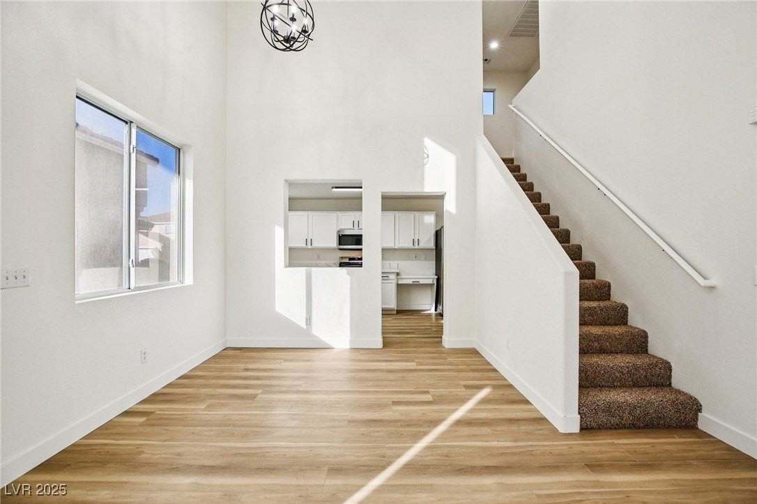 6027 Riflecrest Avenue - Photo 7 of 32