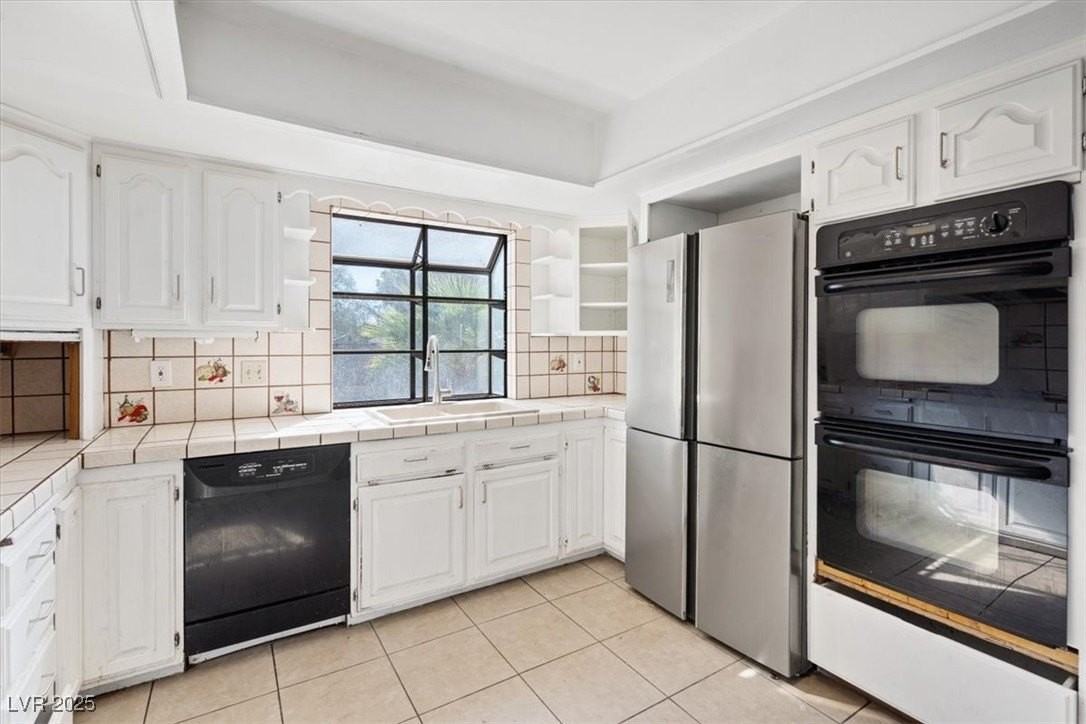 4602 Inland Court - Photo 3 of 50