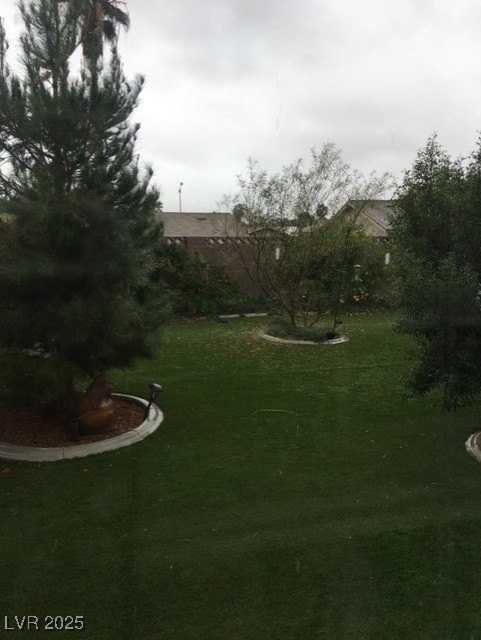 610 Overland Drive - Photo 6 of 8