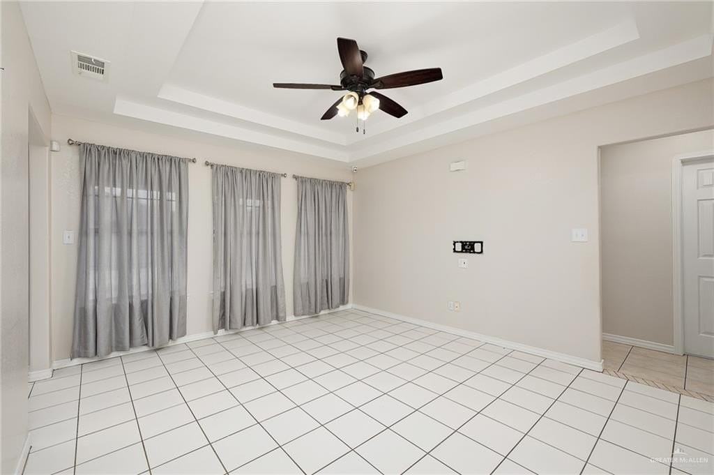 2613 Umbrellabird Ave - Photo 3 of 13