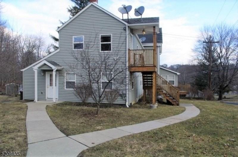 6-8 Cork Hill Rd #4 - Photo 2 of 15