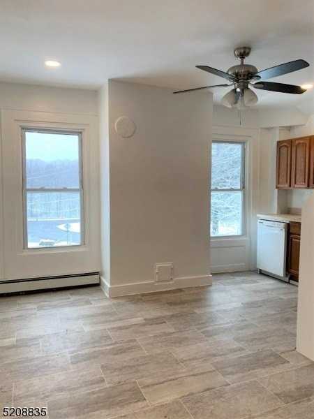 6-8 Cork Hill Rd #4 - Photo 6 of 15