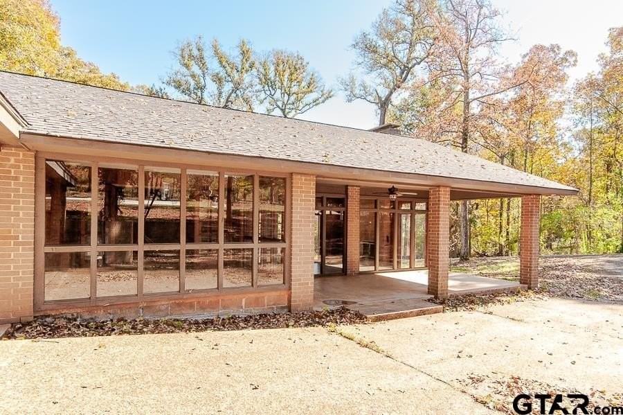 15458 State Highway 110 South - Photo 4 of 32