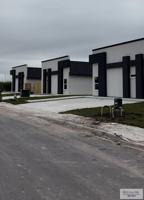 featured image of 1604 Clinton Street #LOT2