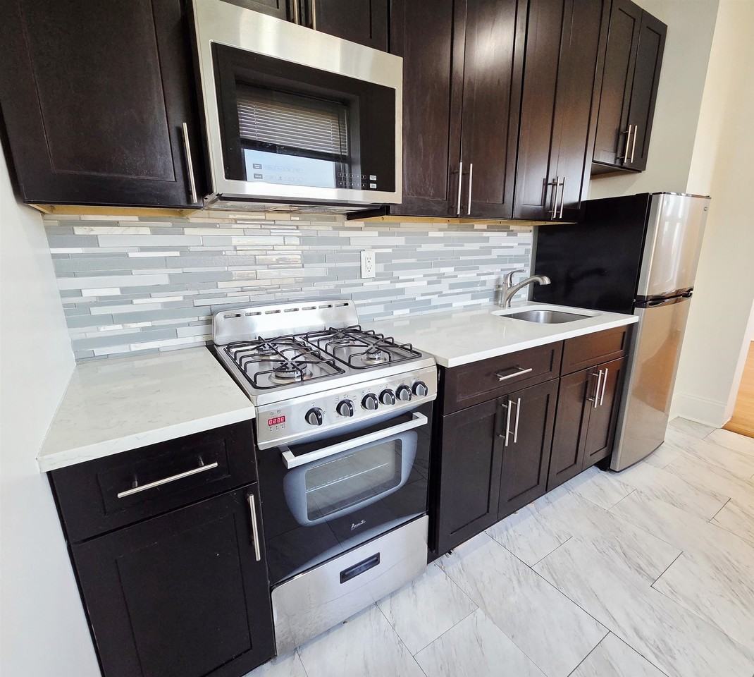 106 Glenwood Avenue #504 - Photo 3 of 8