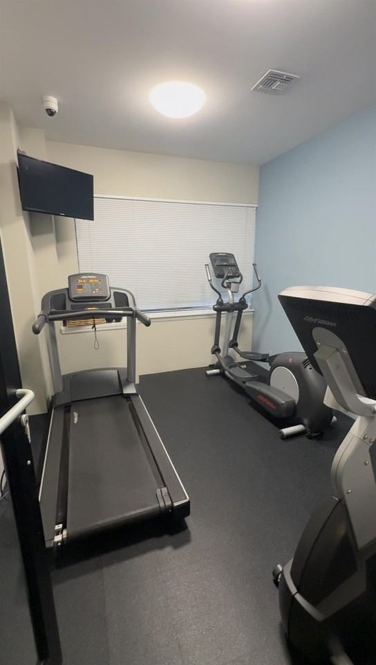 304 Broadway #206 - Photo 3 of 10