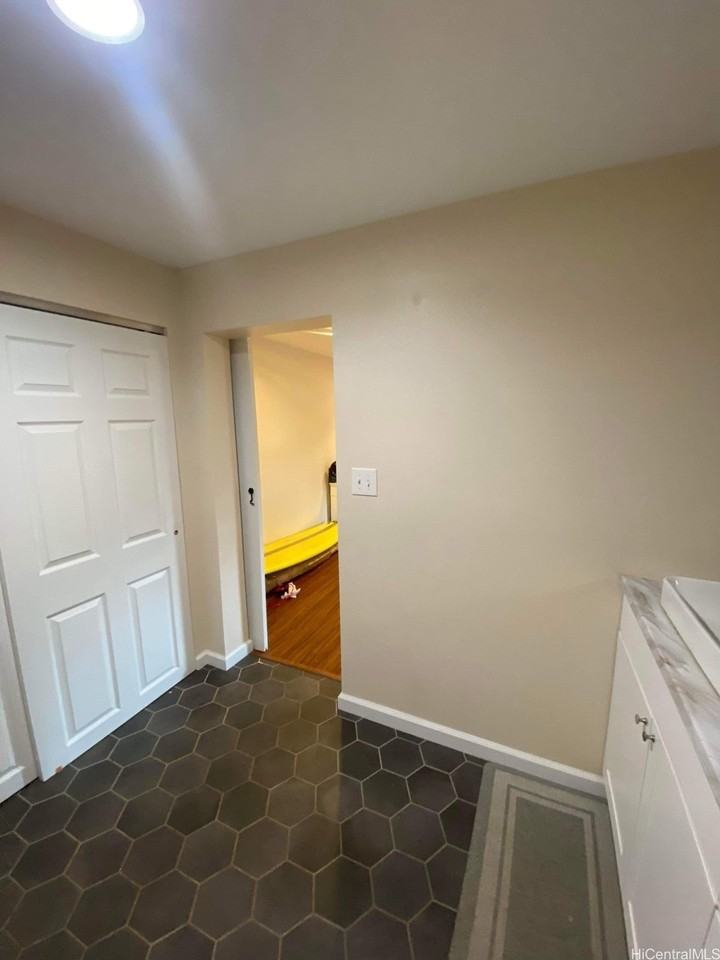 3232 3232 Paty Drive unit: Studio - Photo 6 of 13