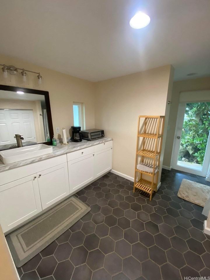 3232 3232 Paty Drive unit: Studio - Photo 7 of 13