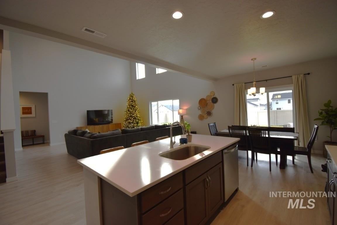 19241 Red Eagle Way - Photo 6 of 29