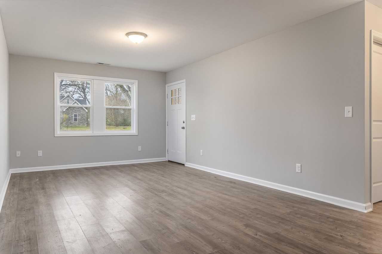 131 Swafford Road #B - Photo 4 of 20