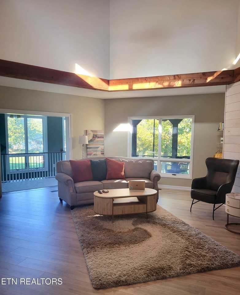 166 Baltusrol Road - Photo 6 of 34