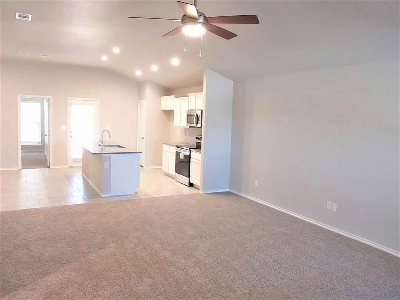 3712 Prentiss Avenue - Photo 3 of 23