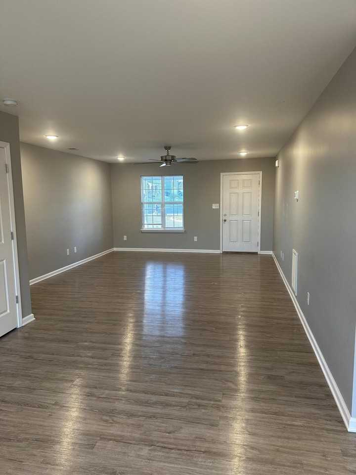 2452 Feathersound Way - Photo 3 of 23