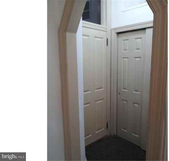 421 East High Street - Photo 4 of 20