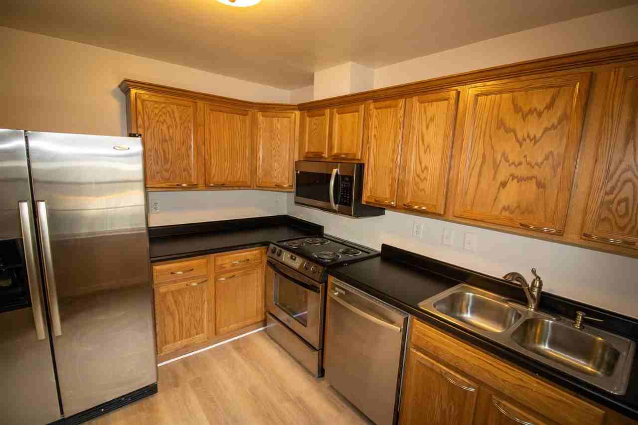 2701 Chelsea Ct - Photo 5 of 50