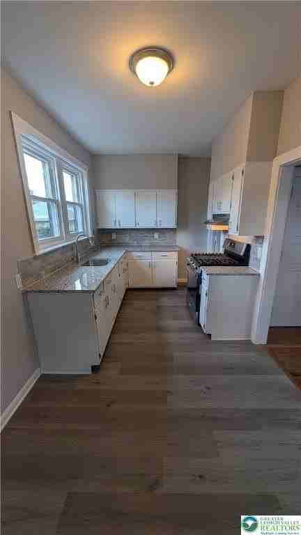 1030 N New St - Photo 2 of 11