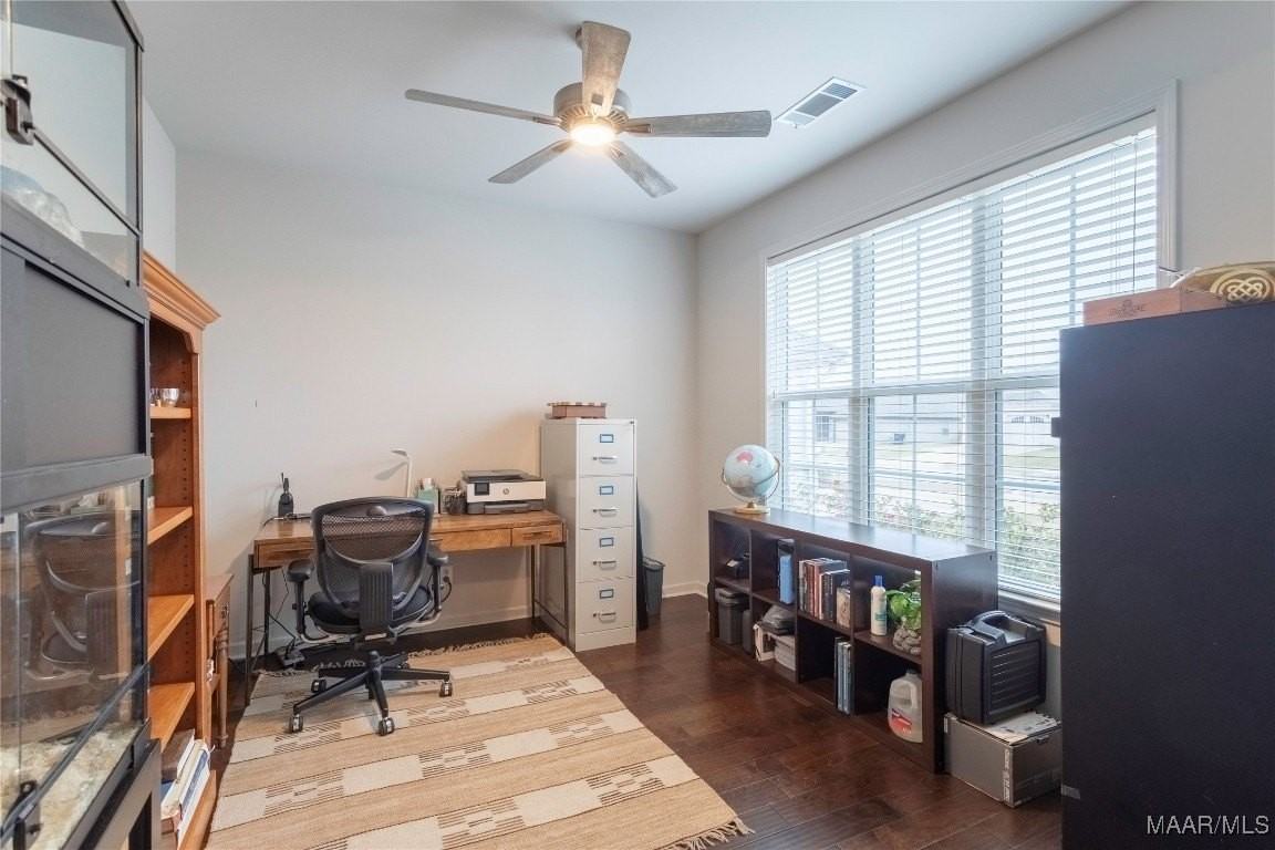 9868 Bluestone Cir - Photo 4 of 19