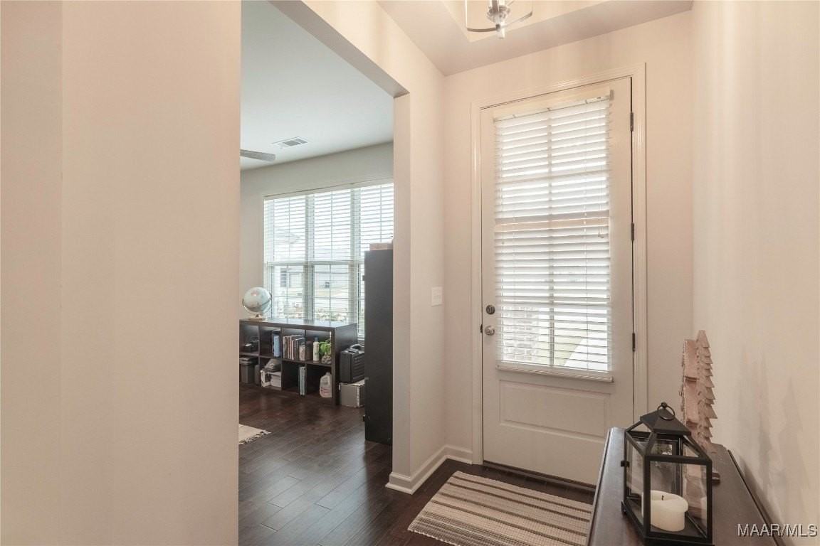 9868 Bluestone Cir - Photo 5 of 19