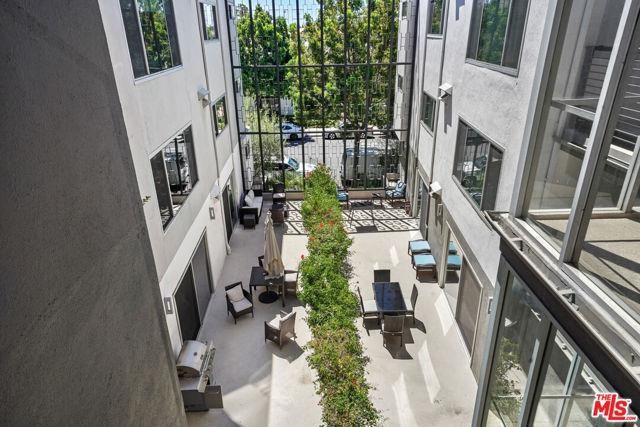 Durant Dr #305 - Photo 2 of 5