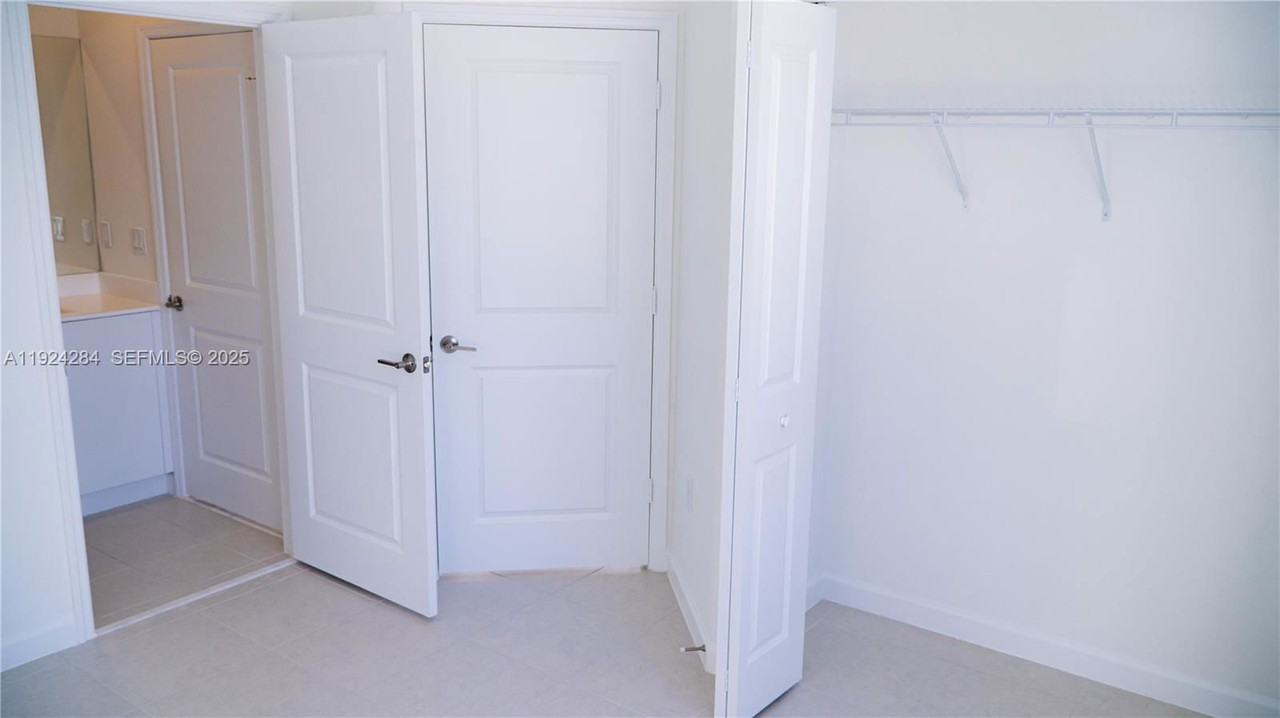 Sw 155th Pl - Photo 6 of 8