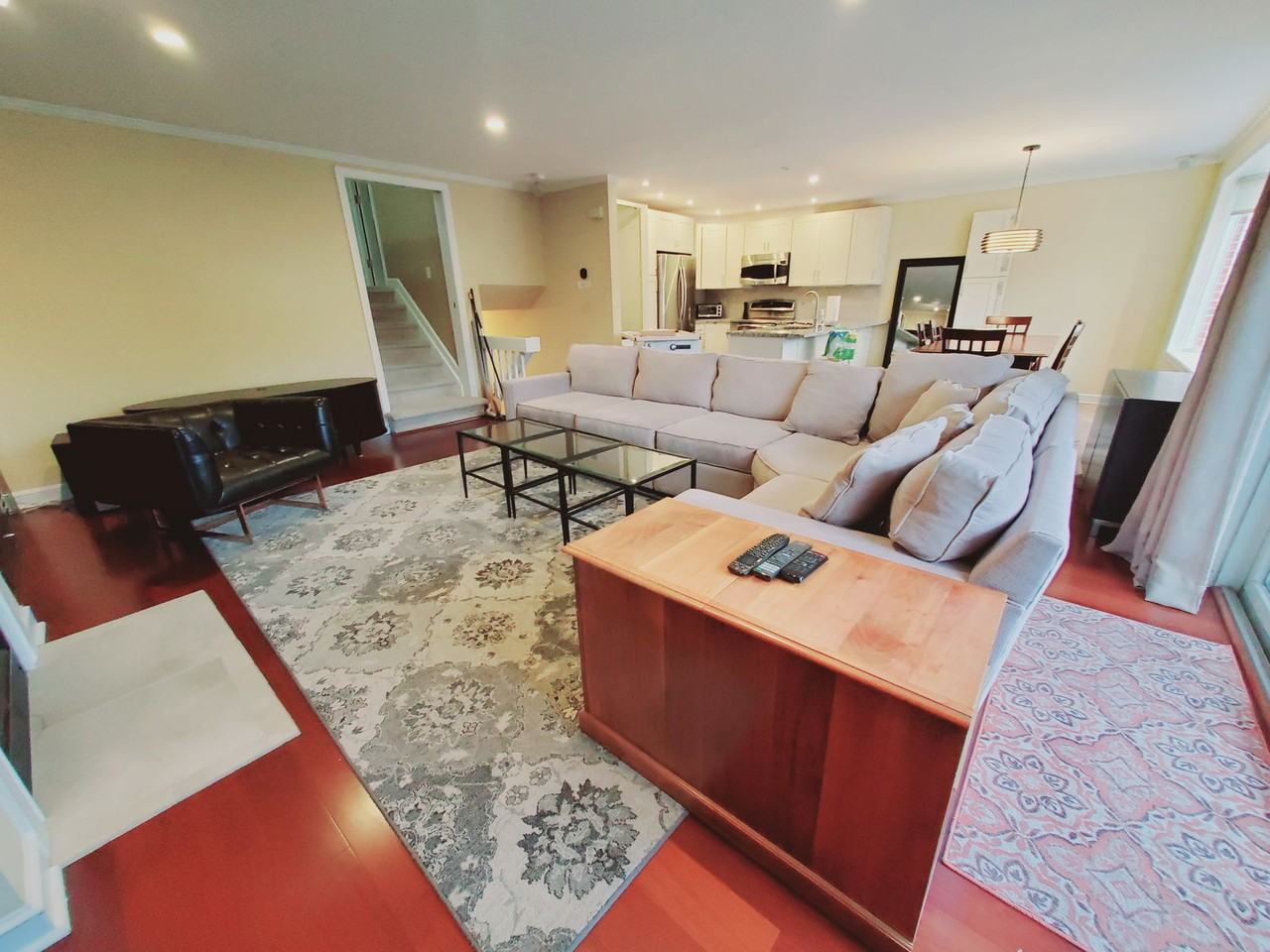 101 Grove St #K - Photo 3 of 8