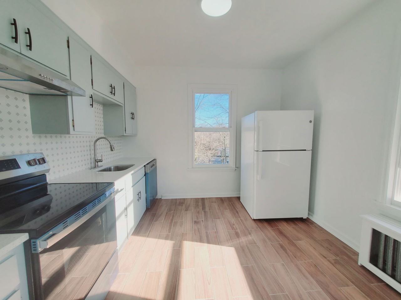 24 High St #2 - Photo 2 of 7