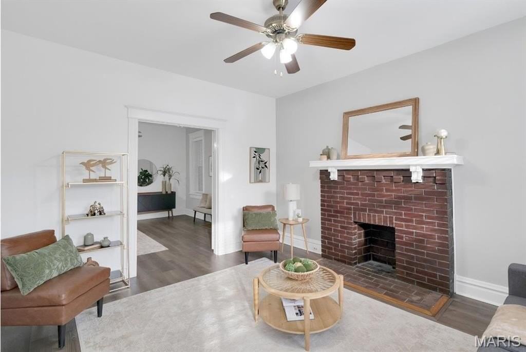 1909 Allen Ave - Photo 4 of 22