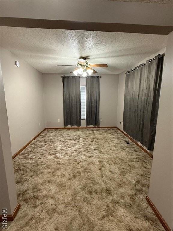 8653 Reichl Drive - Photo 6 of 12