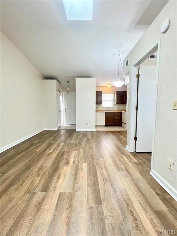 103 Ashley Drive - Photo 6 of 12