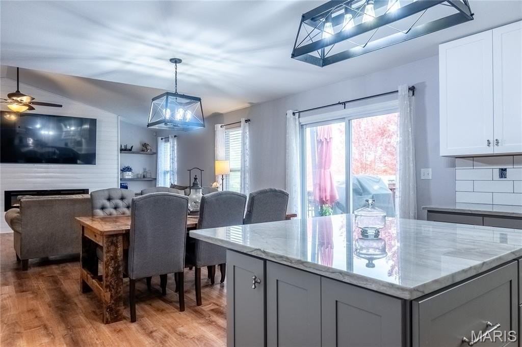 1324 Forest Way Drive - Photo 5 of 31