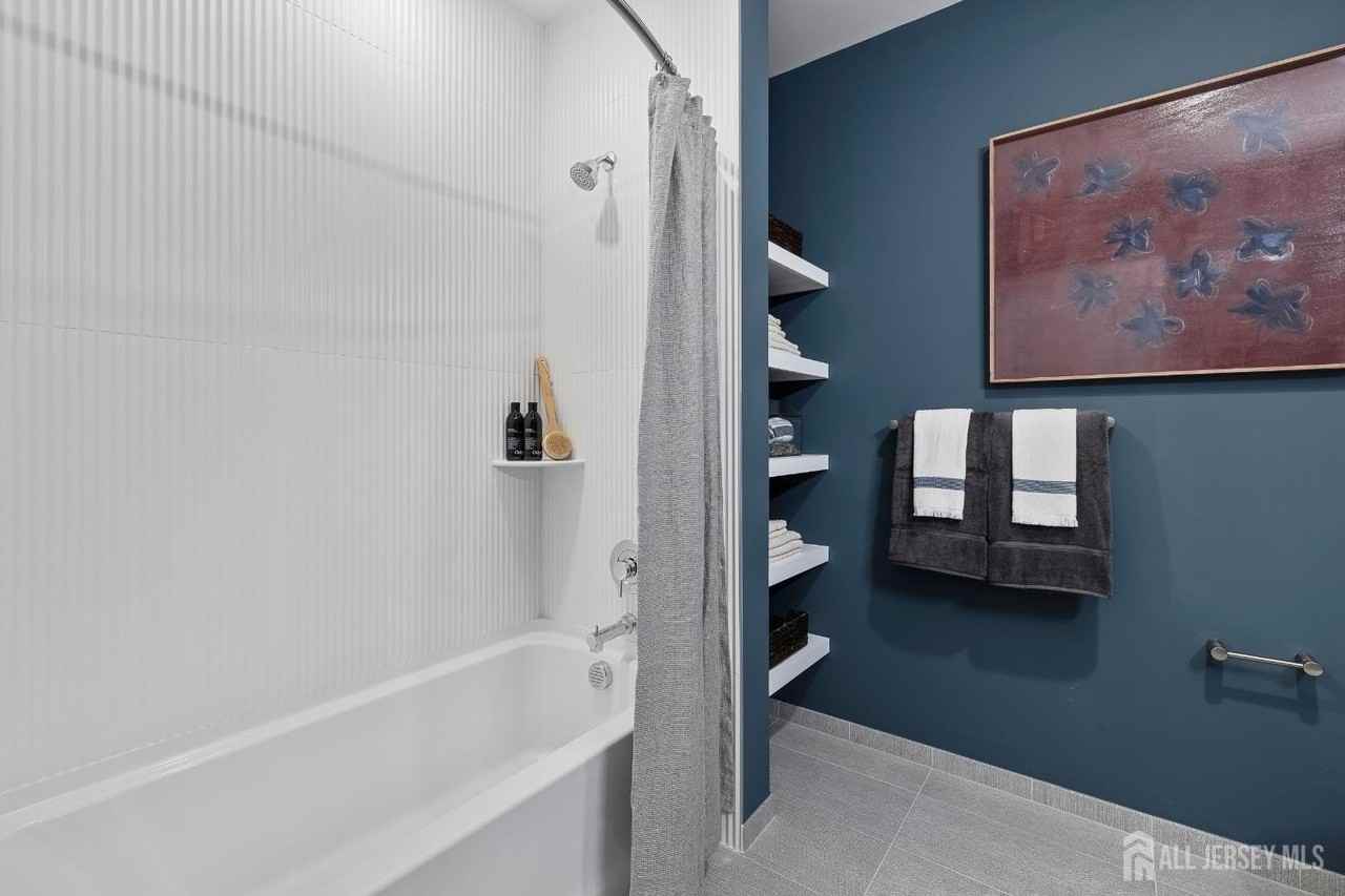 Schindler Drive #B16 - Photo 7 of 11