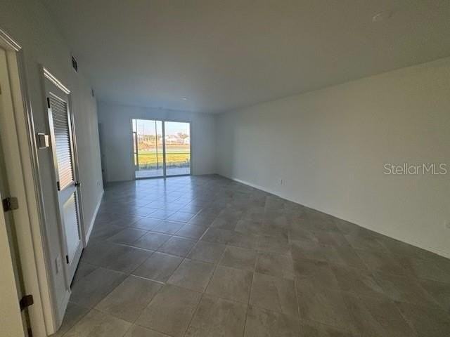 19015 Scallop Loop #101 - Photo 4 of 13