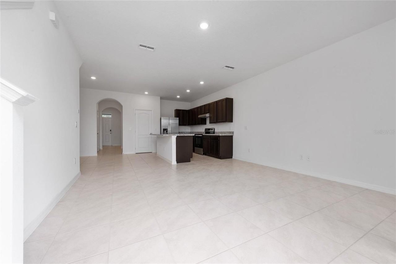 1389 Yellow Finch Drive - Photo 6 of 26