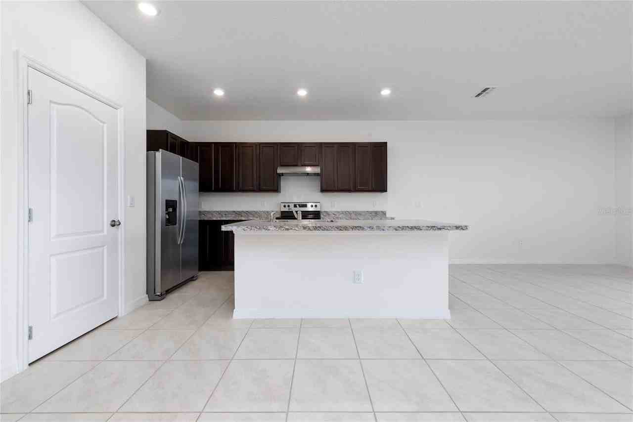 1389 Yellow Finch Drive - Photo 7 of 26