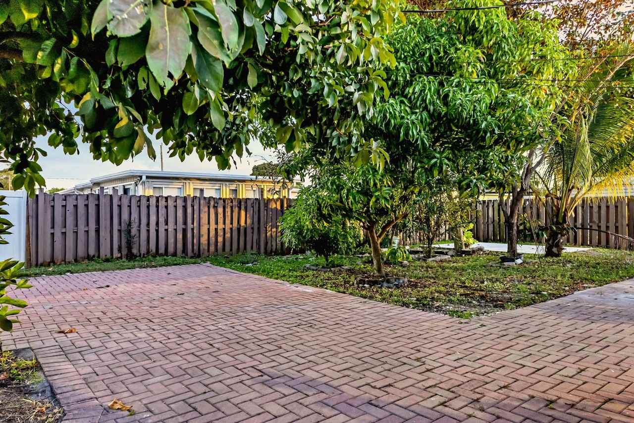 Nw 60th Ave - Photo 3 of 17