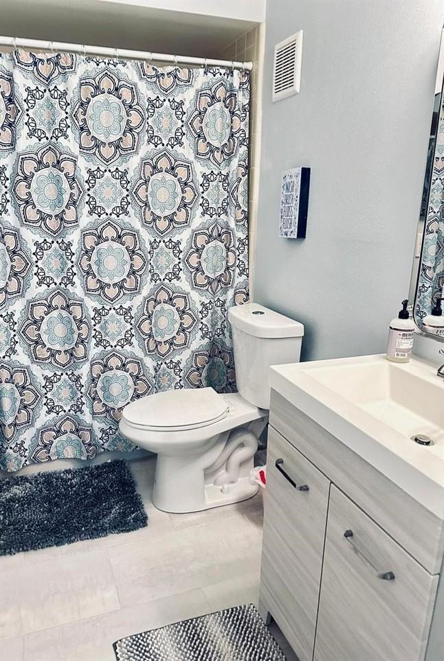 2725 Tally-Ho Avenue - Photo 6 of 9