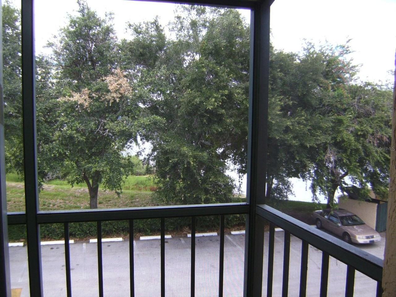 121 Oyster Bay Cir #340 - Photo 6 of 8