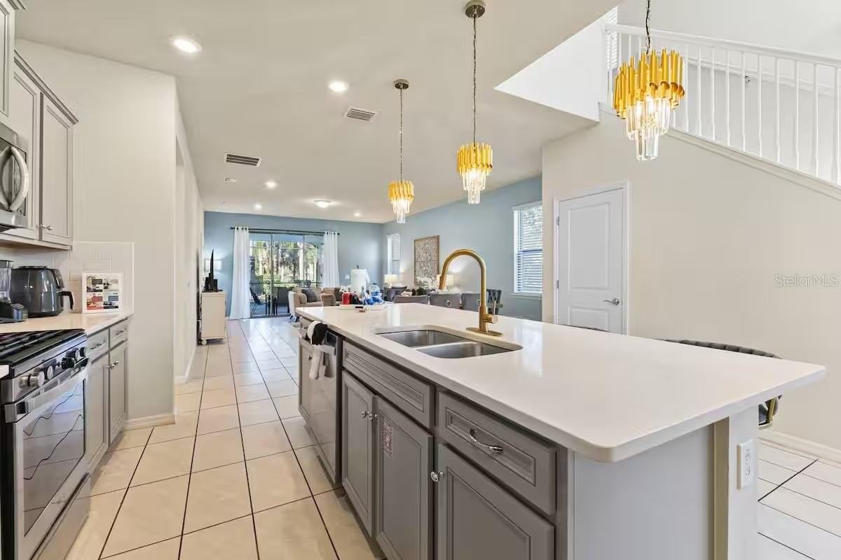 5405 Misty Oak Circle - Photo 5 of 18