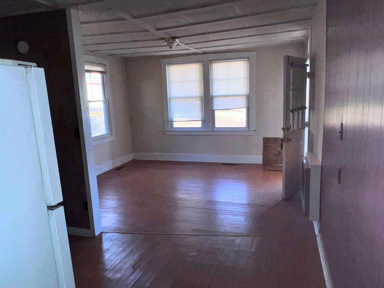 621 North Cherry Street #B - Photo 7 of 10