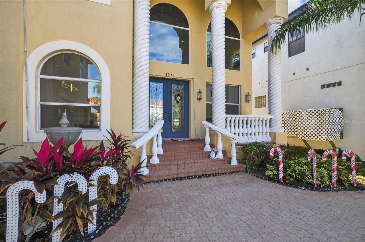 1224 Acappella Ln - Photo 6 of 50