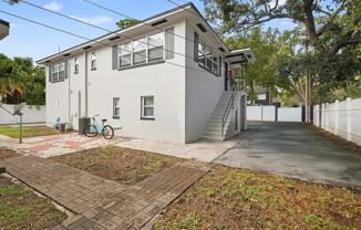 5521 Gulfport Boulevard South #D - Photo 1 of 1