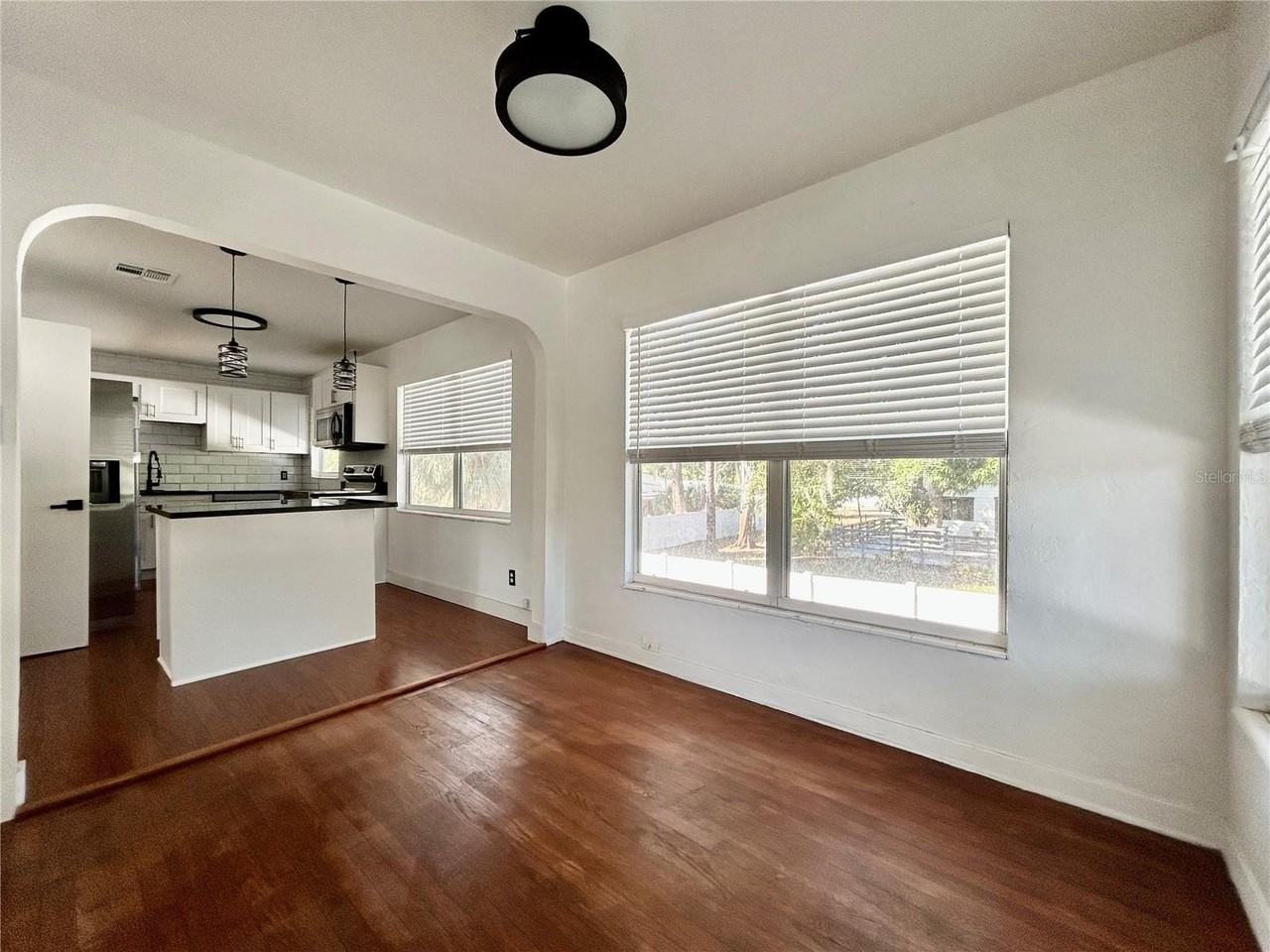 5521 Gulfport Boulevard South #D - Photo 2 of 12