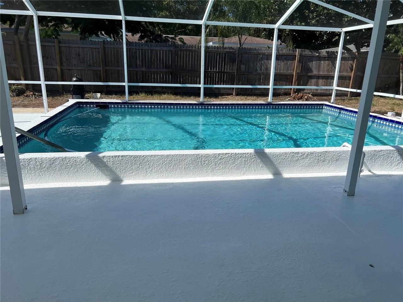 6690 17th St N - Photo 3 of 22