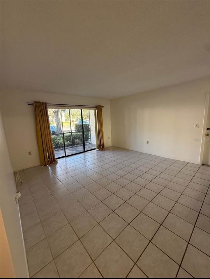 3166 Lake Pine Way S #D1 - Photo 4 of 19