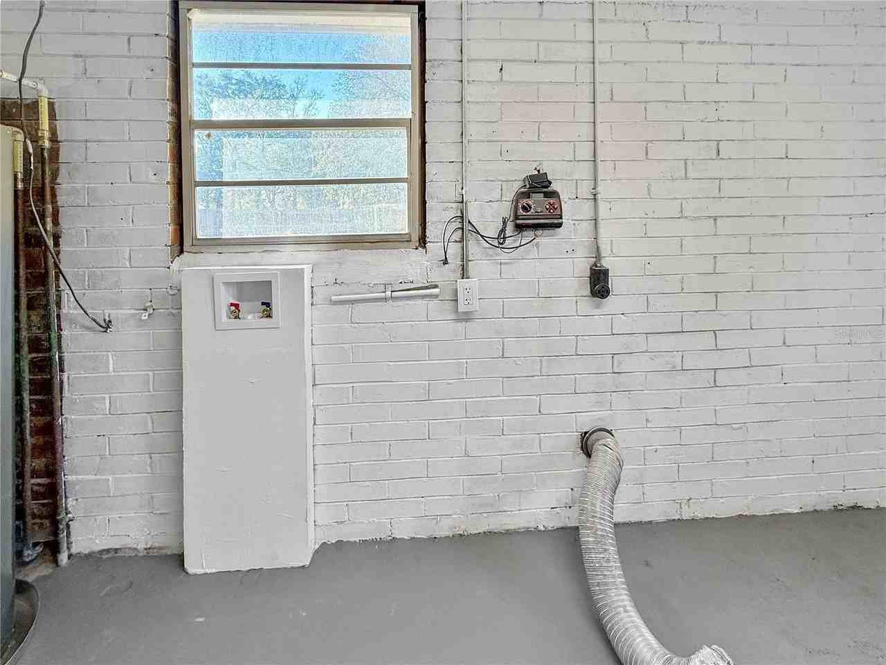 1116 Turtle Creek Drive North - Photo 7 of 18