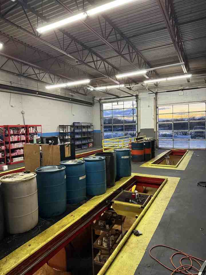 161 North Groesbeck Highway - Photo 6 of 11